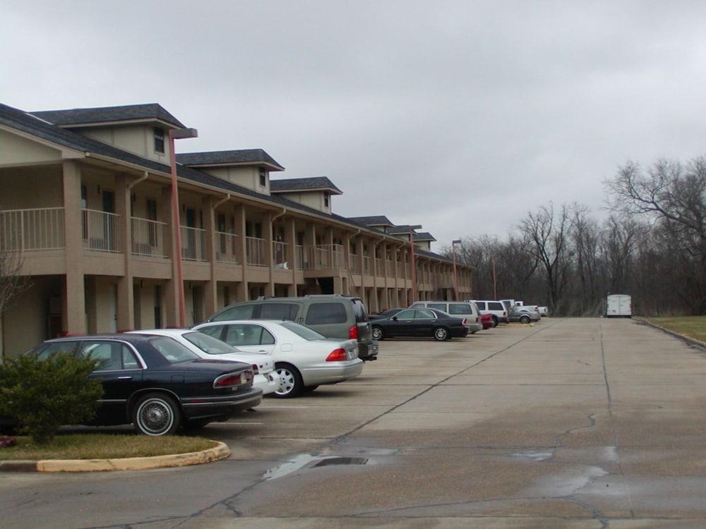 Super 8 By Wyndham Bossier City/Shreveport Area Εξωτερικό φωτογραφία