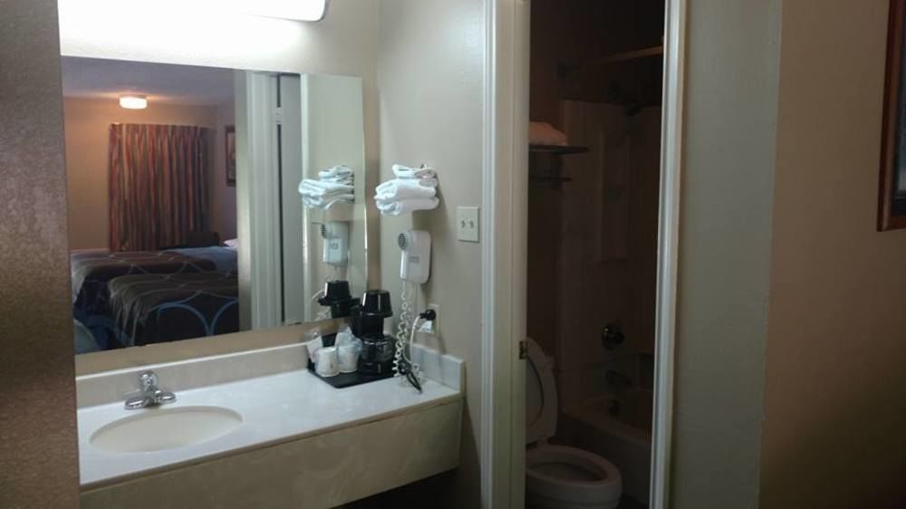 Super 8 By Wyndham Bossier City/Shreveport Area Εξωτερικό φωτογραφία