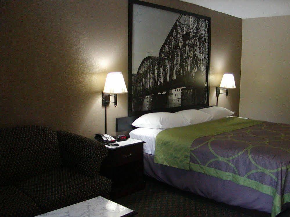 Super 8 By Wyndham Bossier City/Shreveport Area Εξωτερικό φωτογραφία